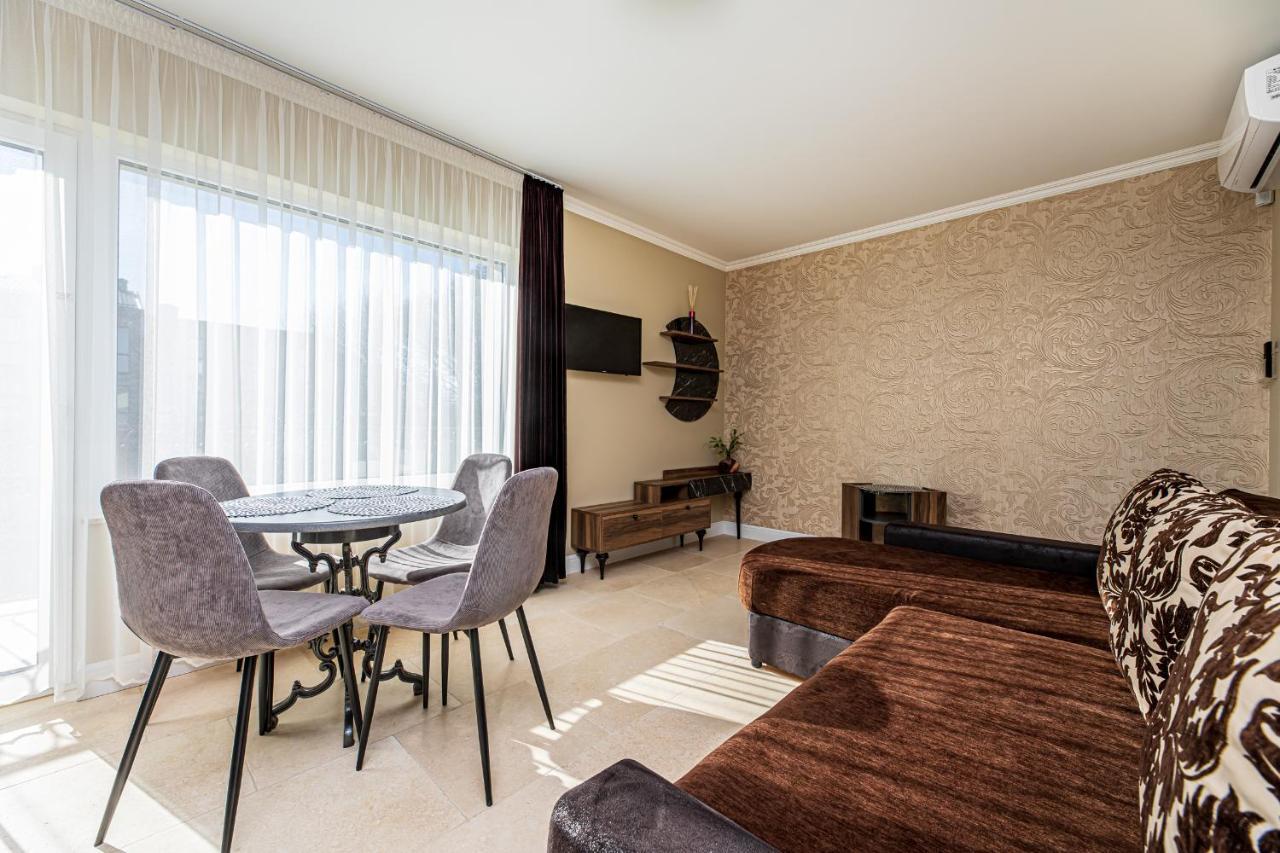 Sakura_Inn Palanga Esterno foto